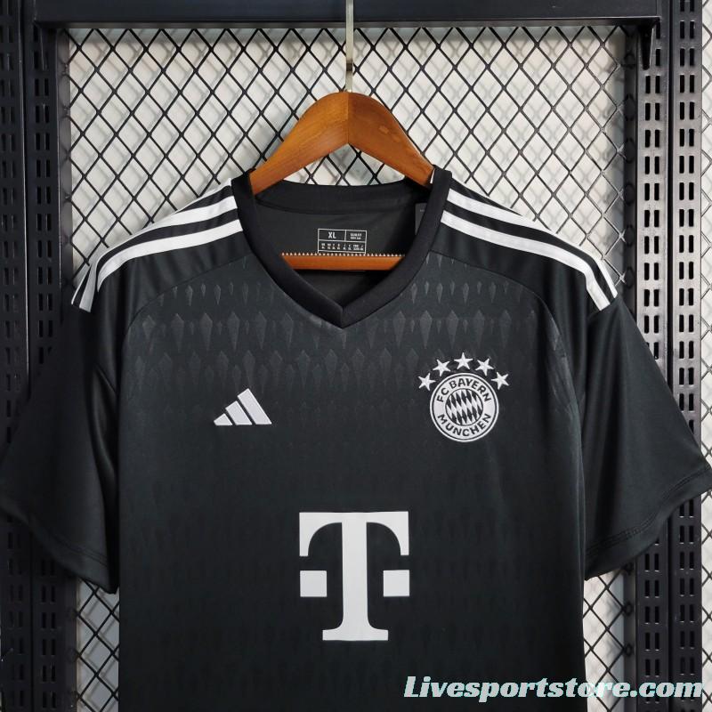 23-24 Bayern Munich Goalkeeper Black Jersey